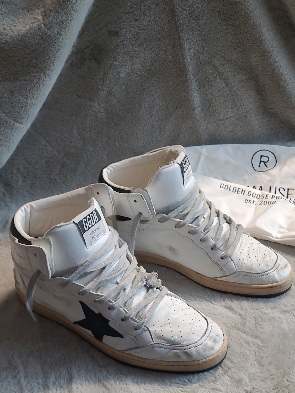 Golden Goose Sky Star High Top Sneakers Mens U.S. 10 / 43 - Picture 1 of 11
